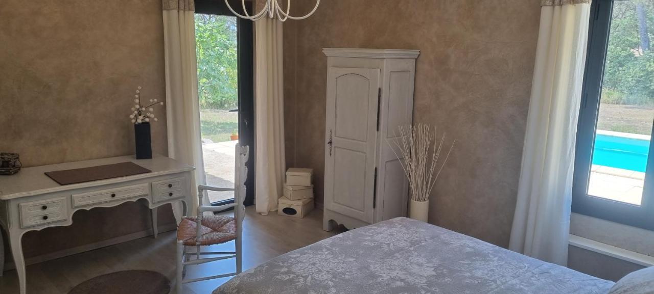 La Demeure D'Helice Bed and Breakfast Langlade Rum bild